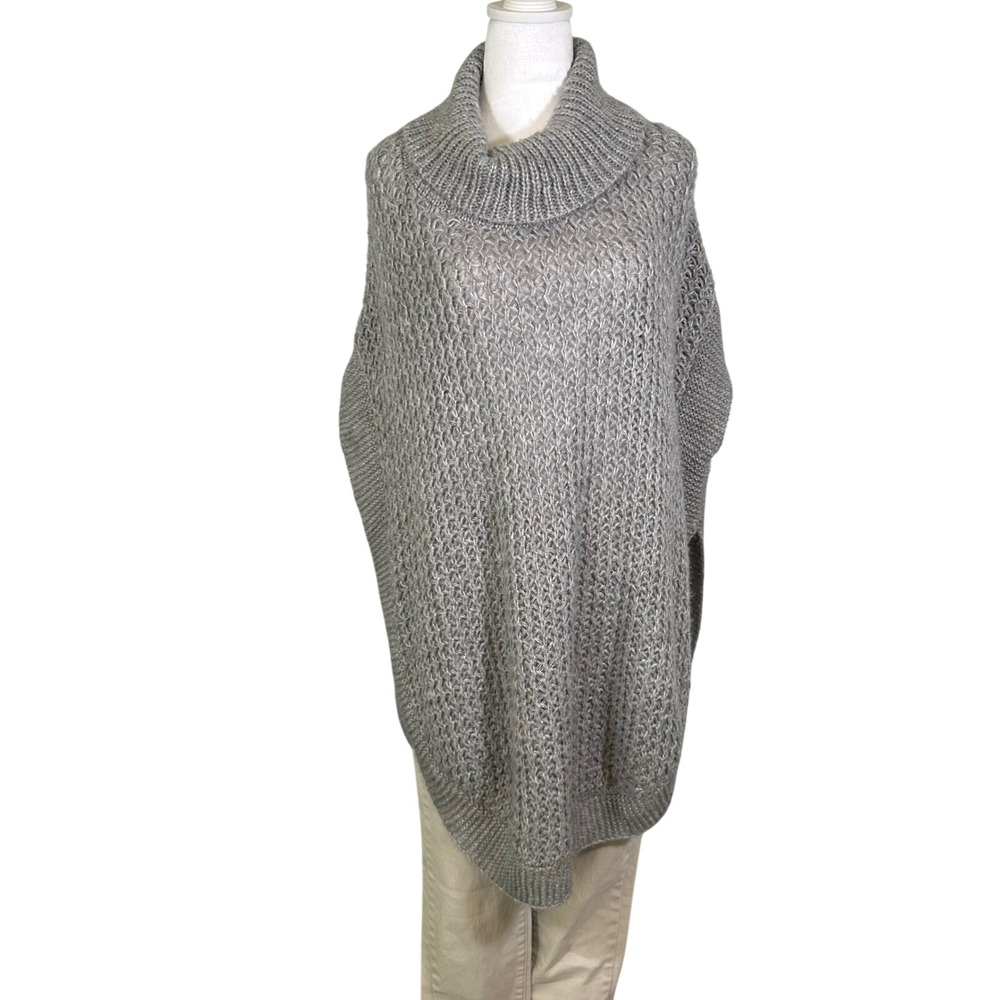 LC Lauren Conrad Chunky Knit Poncho Sweater Gray Cowl Neck Oversized Cape 1 Size - Picture 2 of 8